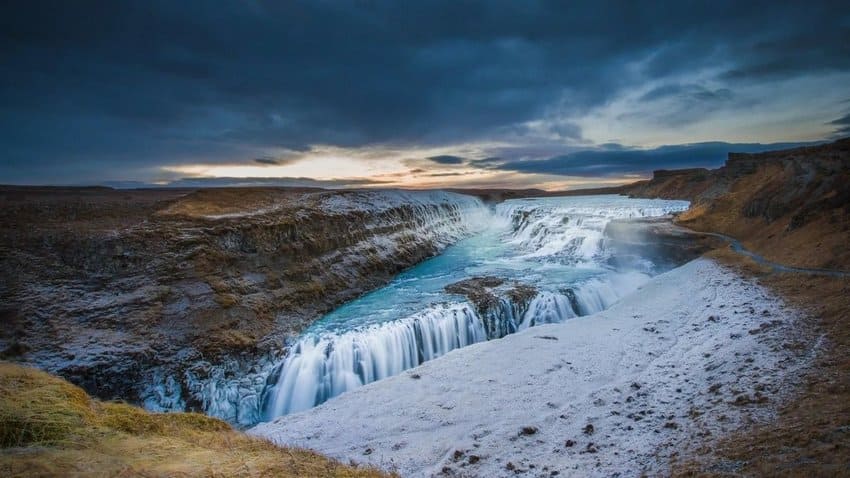 виза для казахстанцев в Исландию 