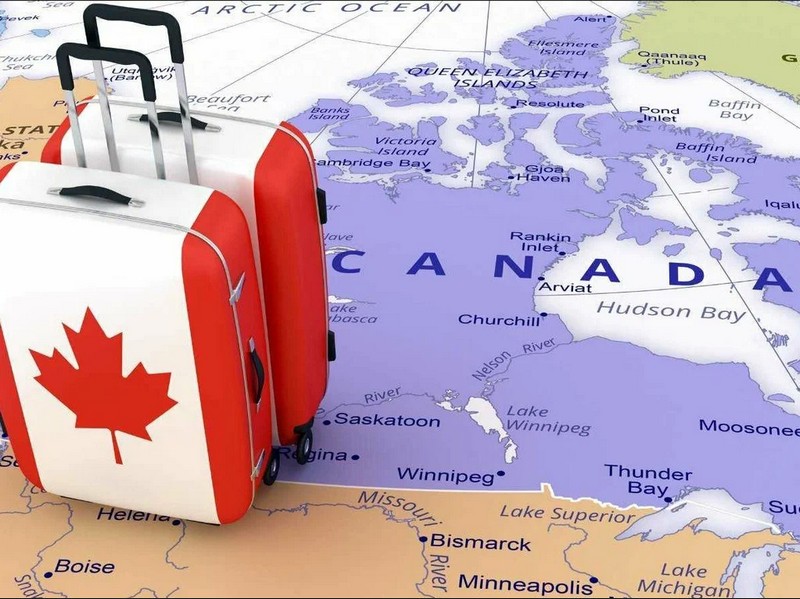 кому не нужно получать визу по приглашению в Канаду