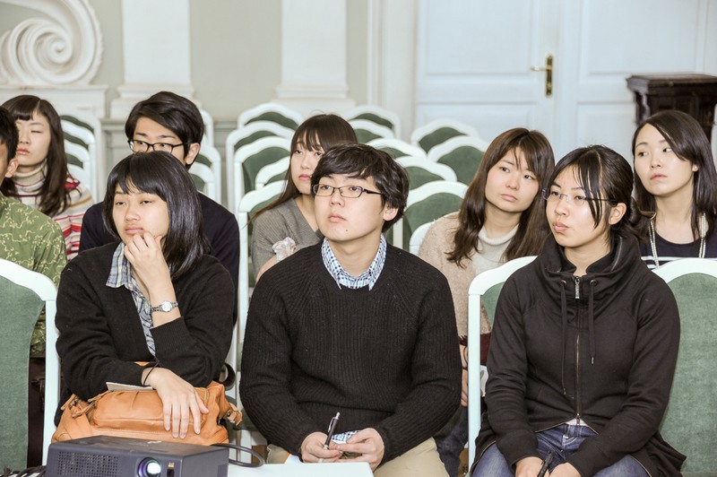 стоимость и срок выдачи учебной визы  в Японию