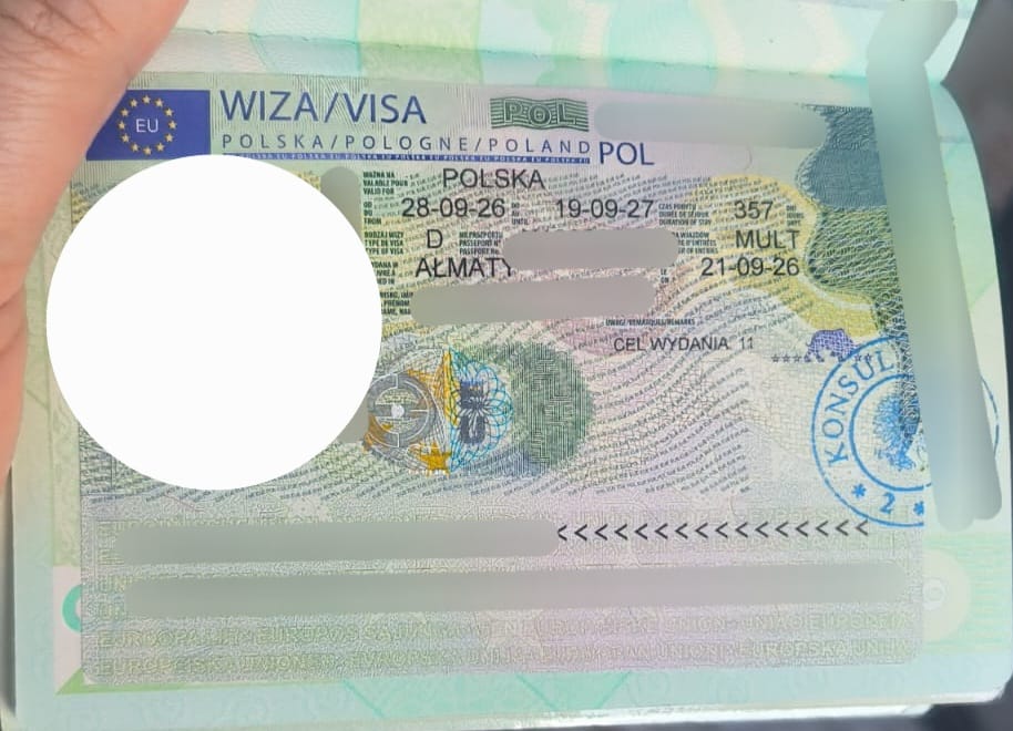 Учебная национальная виза D в Польшу с закрытыми персональными данными — пример 2